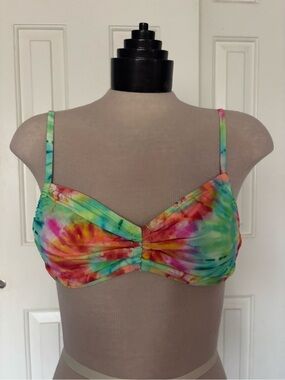 tie dye bikini top no boundaries